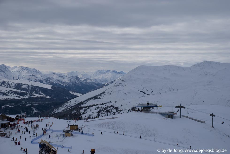 Blick vom Wildkogel auf die Seilbahnstation-featured_image