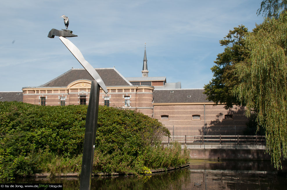 Reiher vor der Residenz – Den Haag  – Niederlande-featured_image